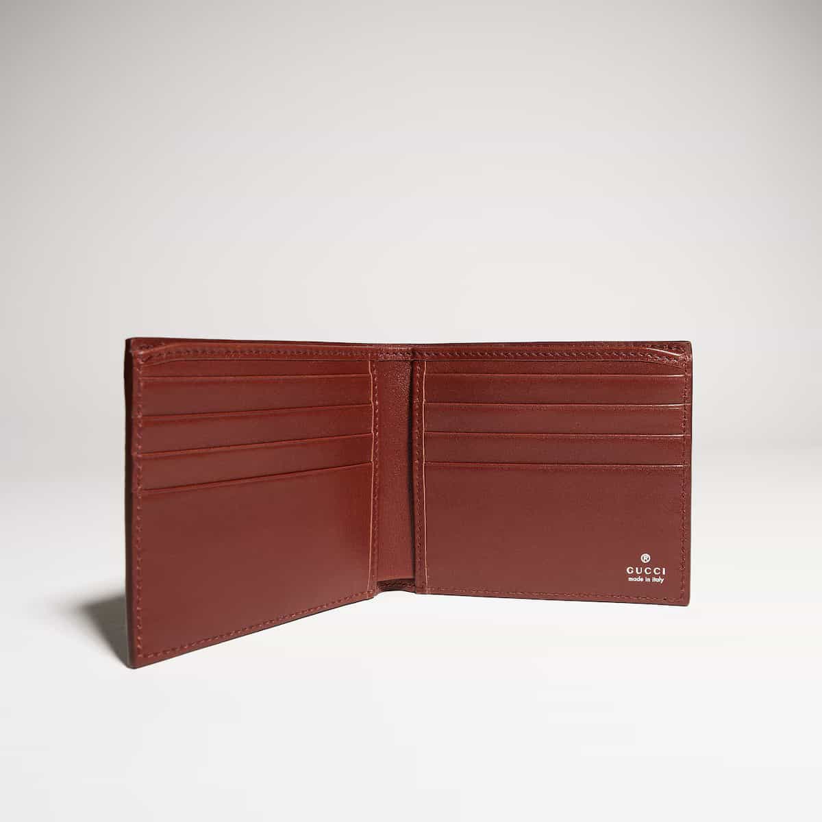 Aria bi-fold wallet — alternate view