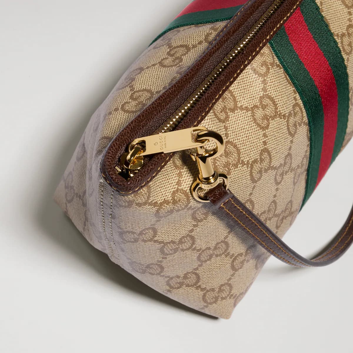 Small pouch with strap and Web — view 5