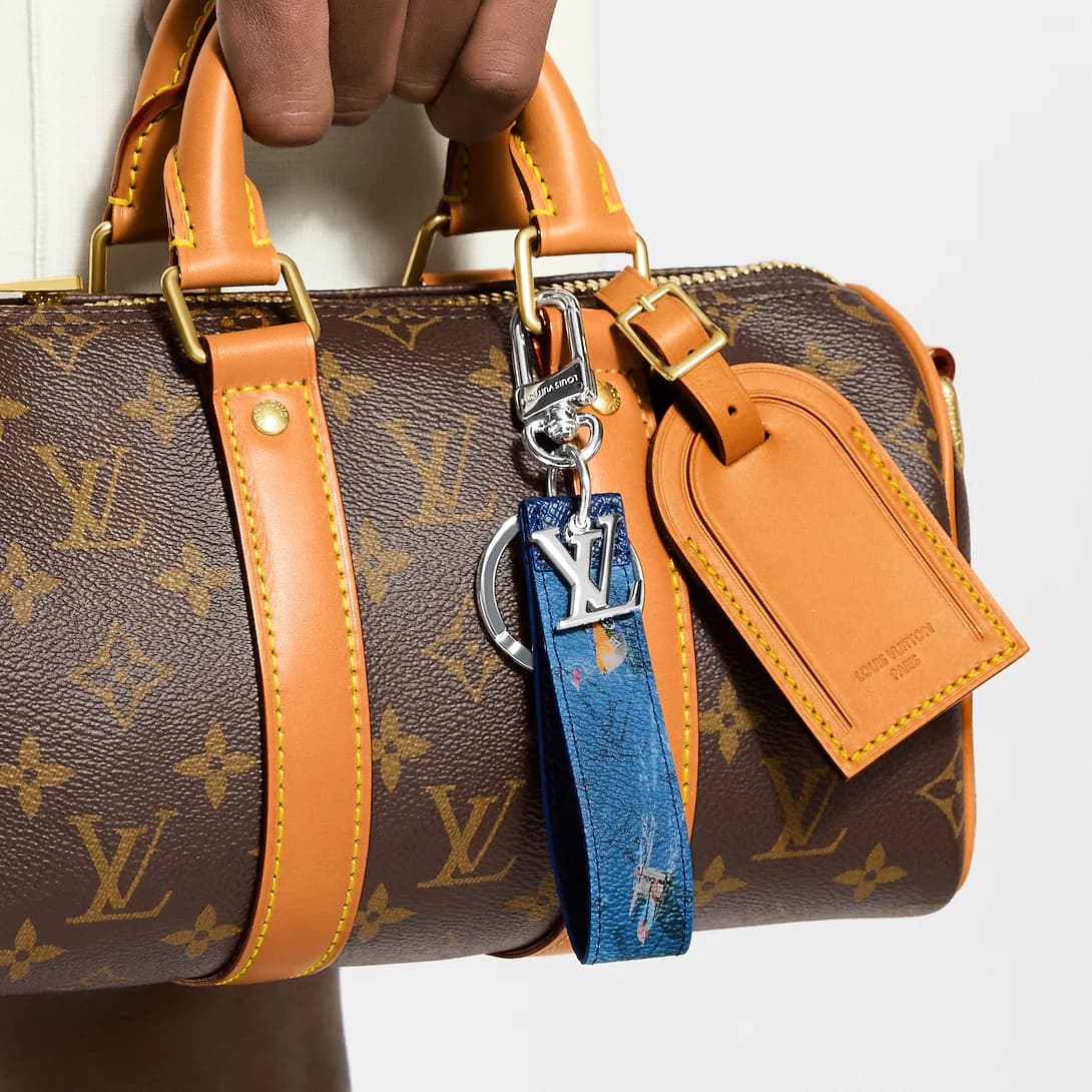 LV Dragonne Sport Key Holder and Bag Charm WE — view 1