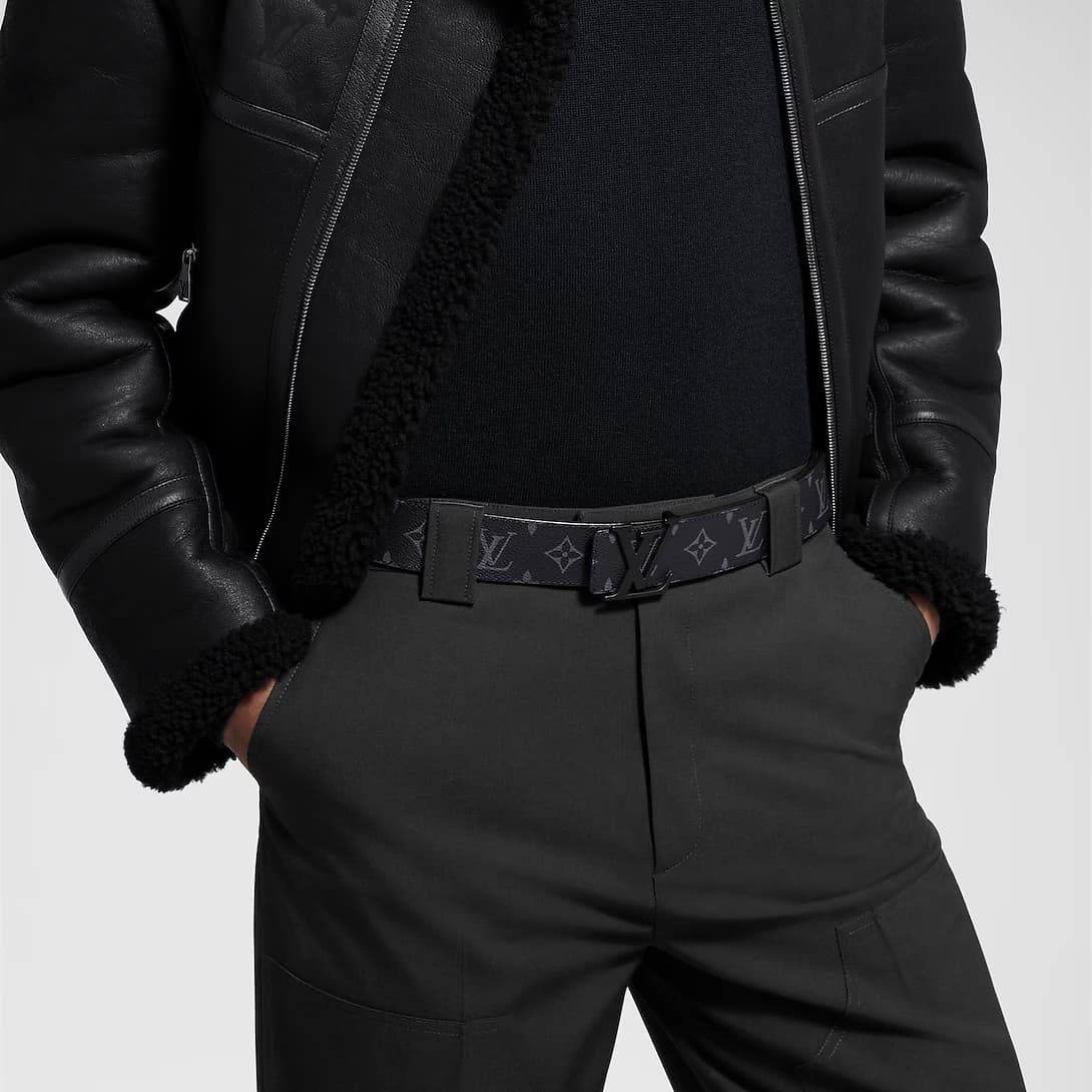 LV Initiales 40mm Matte Black Belt — view 4