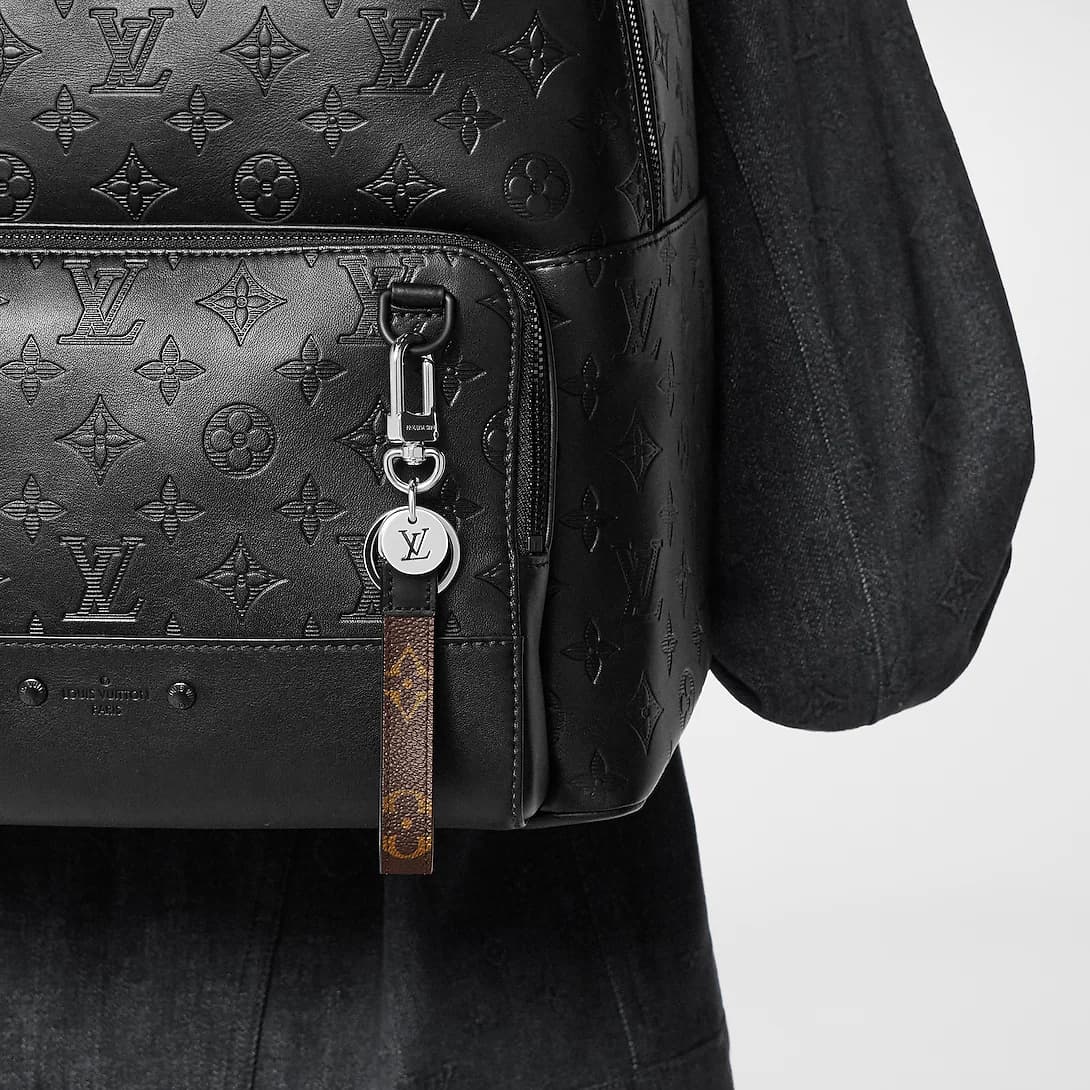 Monogram Slim Dragonne Bag Charm And Key Holder QQ — view 4