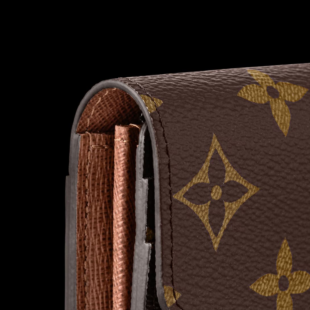 Sarah Wallet — view 5